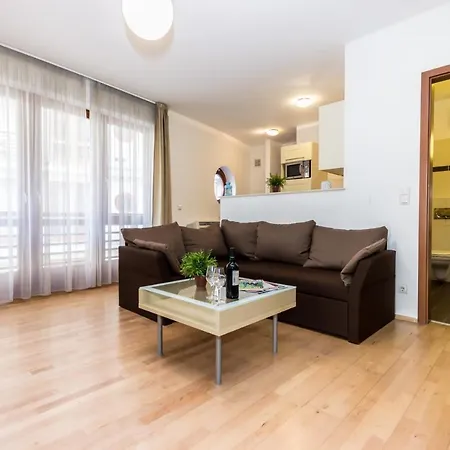 Millennium Apart-hotel *